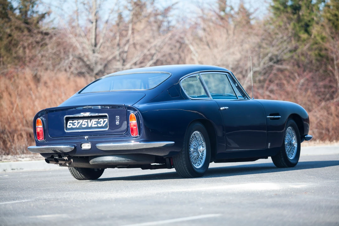 1969 Aston Martin DB6 - Image 9 of 23