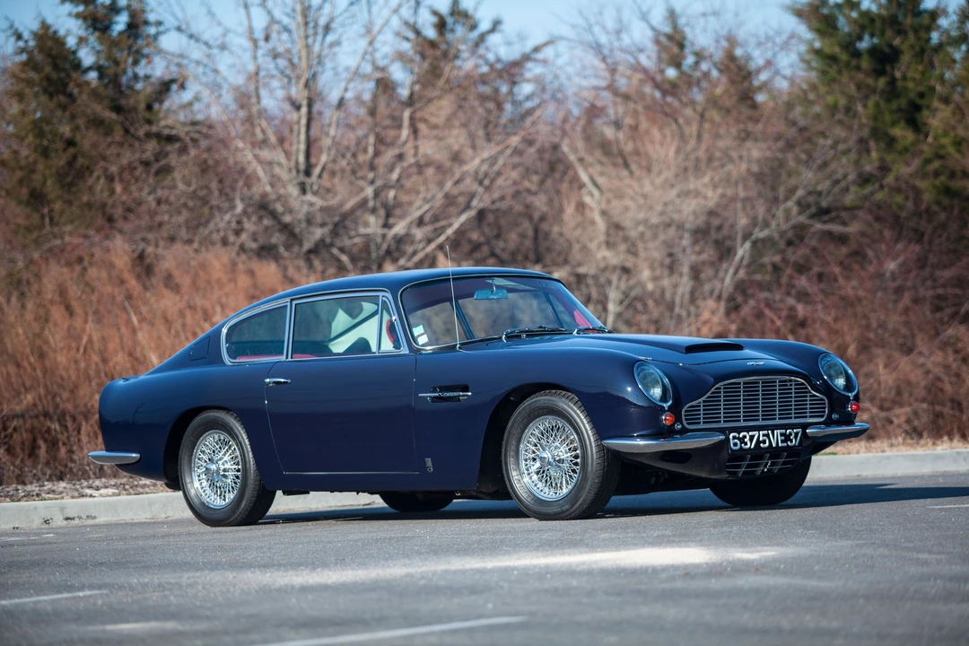 1969 Aston Martin DB6 - Image 10 of 23