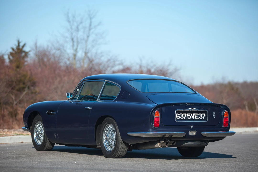 1969 Aston Martin DB6 - Image 8 of 23