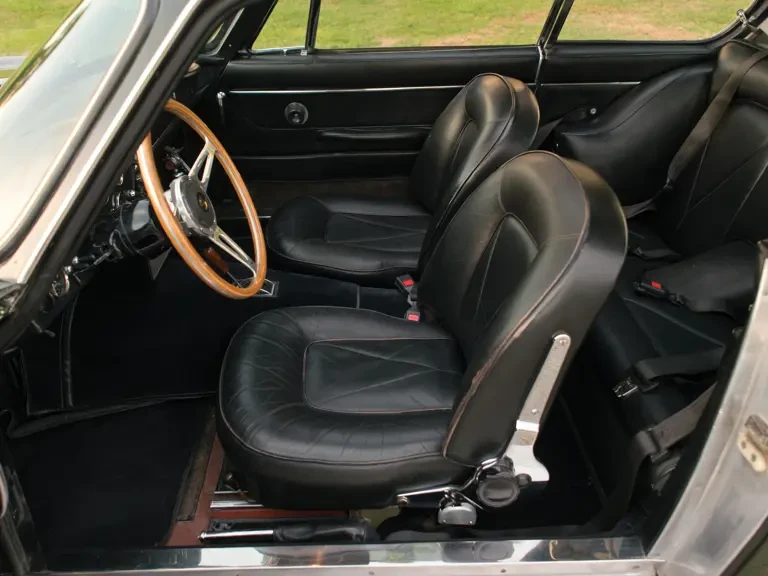 1969 Aston Martin DB6 - Image 18 of 24