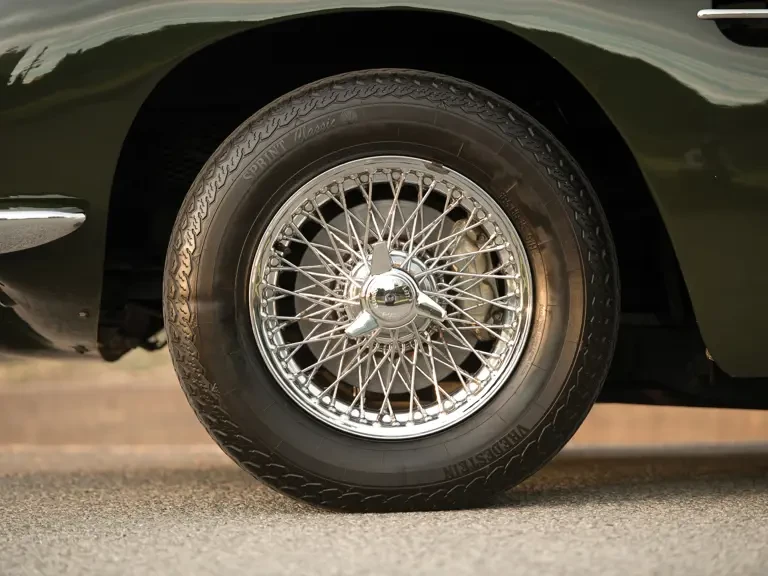 1969 Aston Martin DB6 - Image 10 of 24