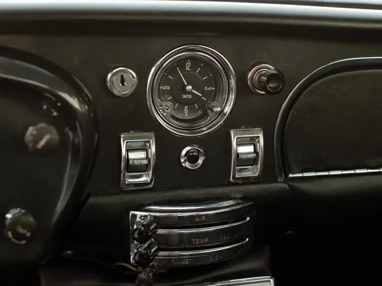 1969 Aston Martin DB6 - Image 17 of 24