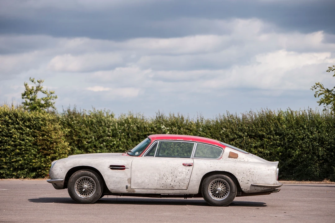 1969 Aston Martin DB6 Vantage - Image 7 of 27