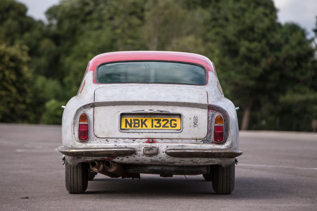 1969 Aston Martin DB6 Vantage - Image 5 of 27