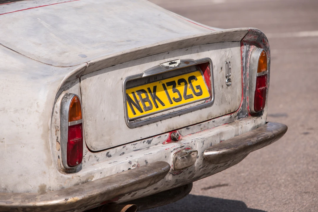1969 Aston Martin DB6 Vantage - Image 6 of 27
