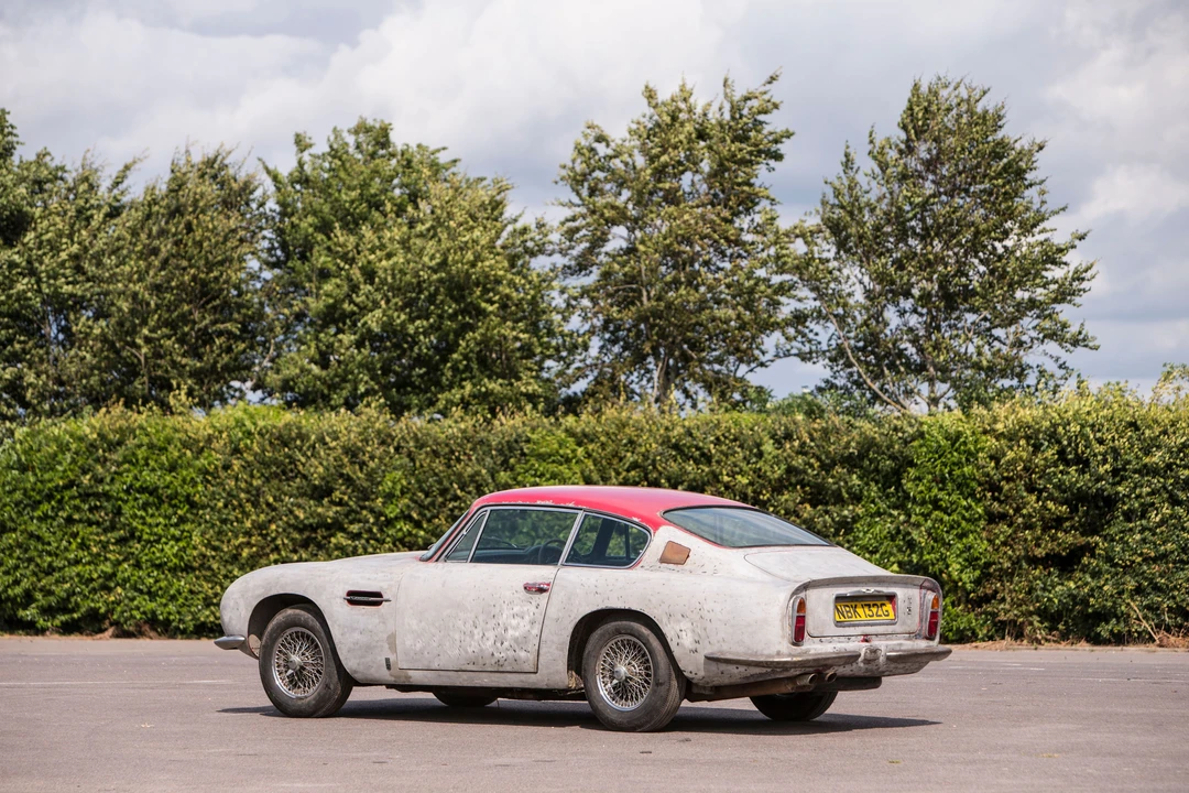 1969 Aston Martin DB6 Vantage - Image 8 of 27