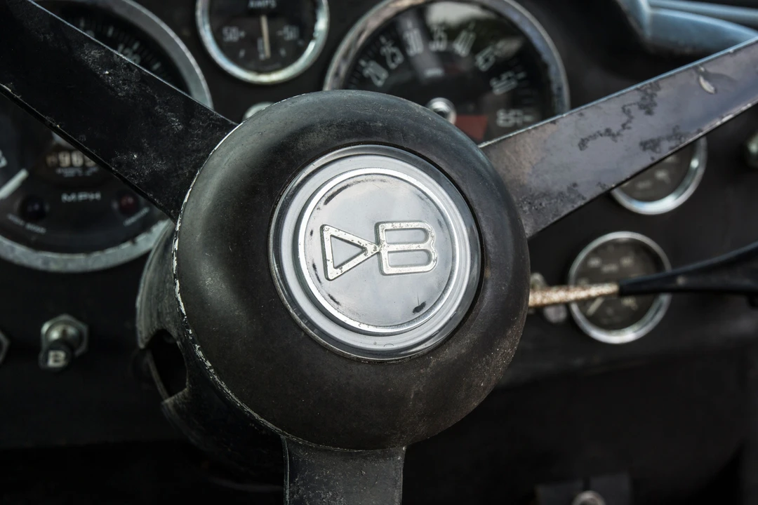 1969 Aston Martin DB6 Vantage - Image 21 of 27