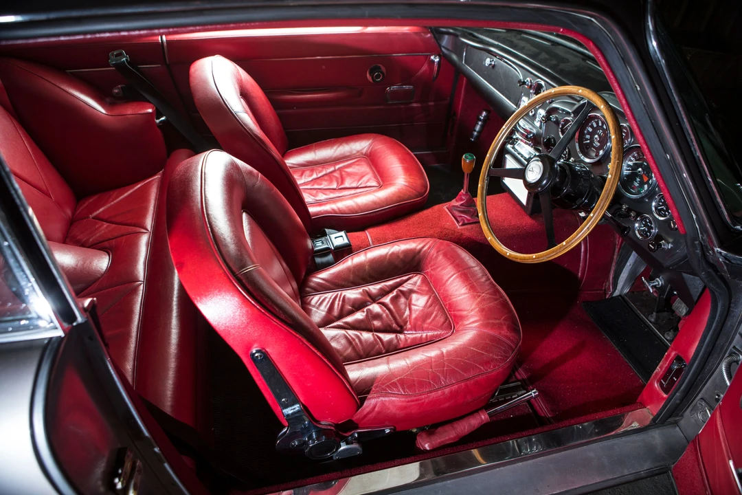 1969 Aston Martin DB6 Vantage - Image 2 of 21