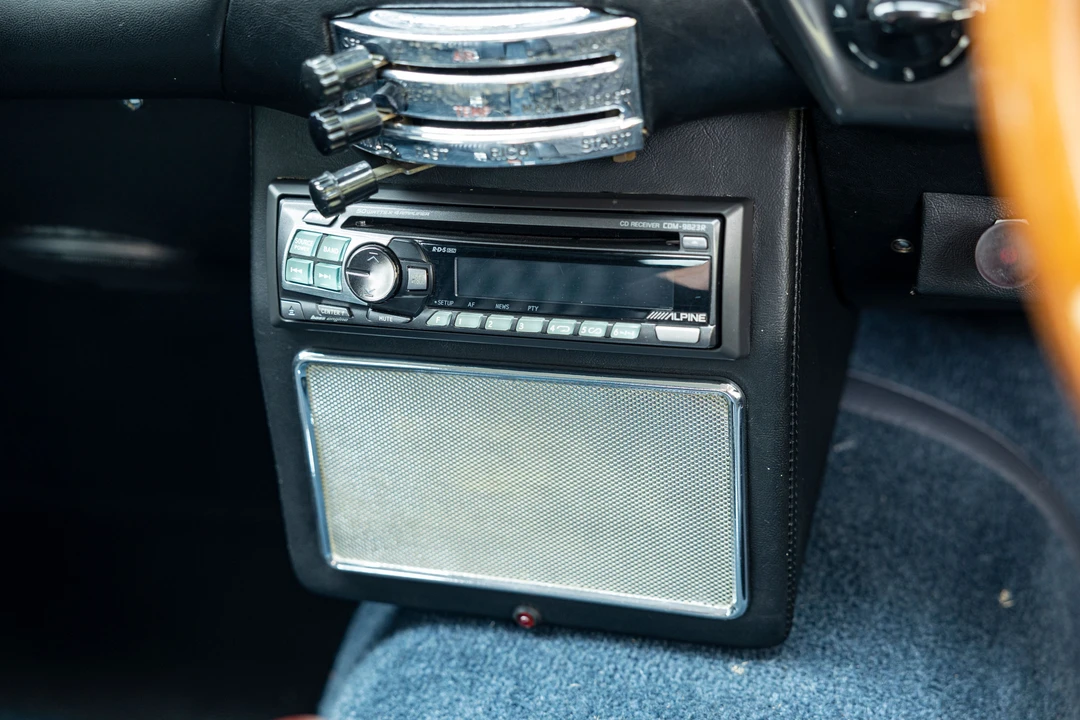 1969 Aston Martin DB6 - Image 8 of 31