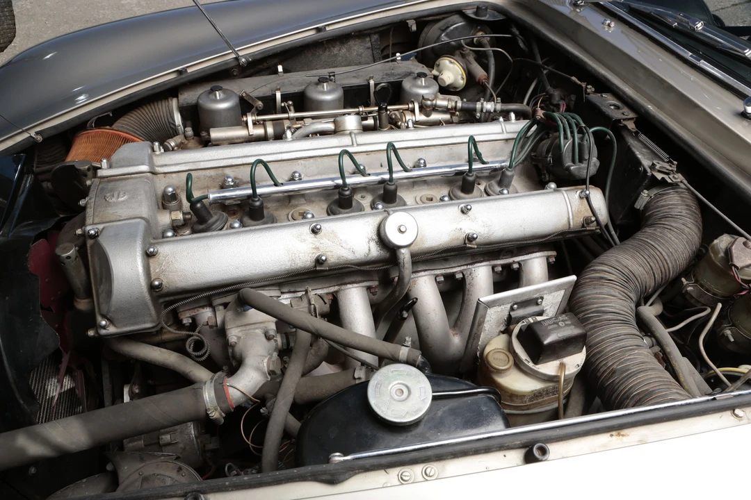 1969 Aston Martin DB6 - Image 27 of 31
