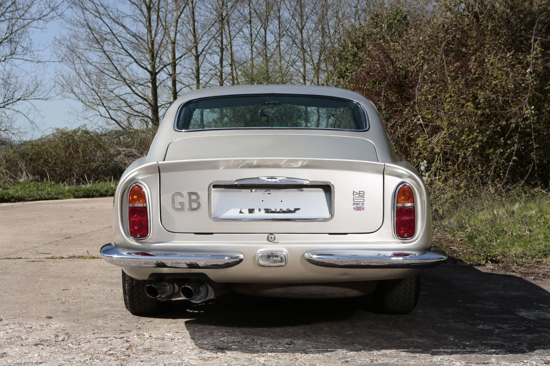 1969 Aston Martin DB6 - Image 6 of 31