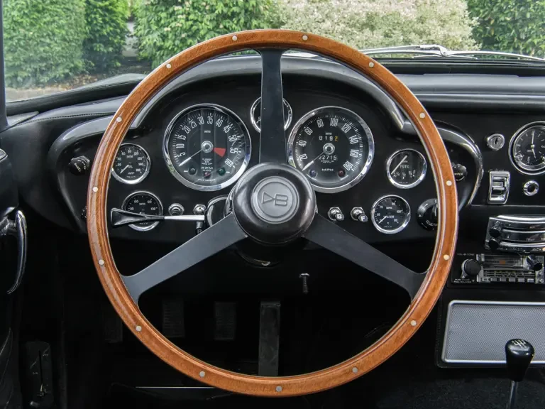1969 Aston Martin DB6 Vantage - Image 12 of 27