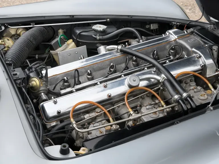 1969 Aston Martin DB6 Vantage - Image 4 of 27
