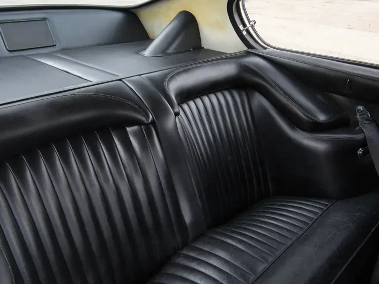 1969 Aston Martin DB6 Vantage - Image 16 of 27