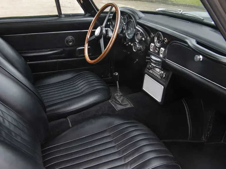 1969 Aston Martin DB6 Vantage - Image 5 of 27