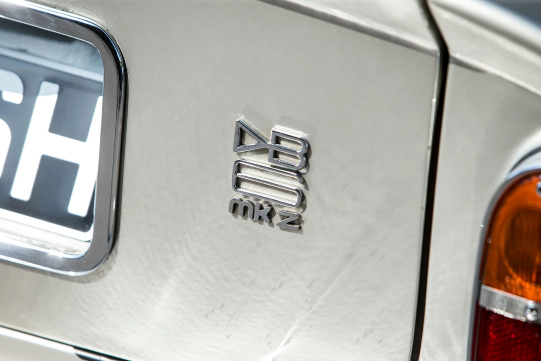 1969 Aston Martin DB6 - Image 16 of 31