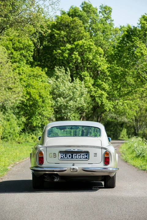 1969 Aston Martin DB6 - Image 28 of 31