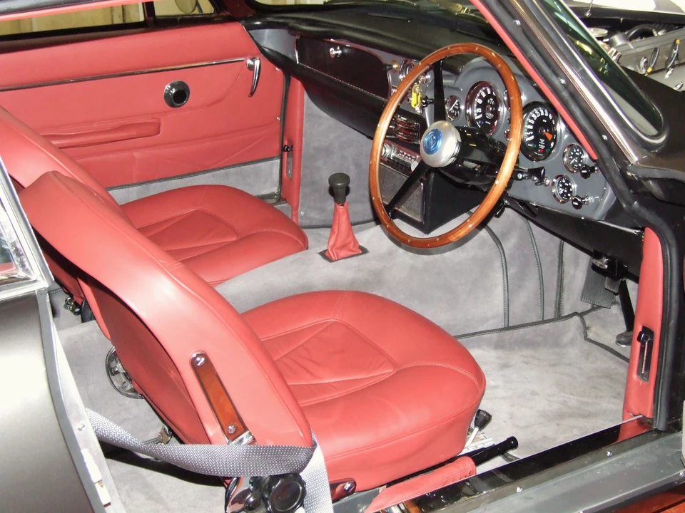 1969 Aston Martin DB6 - Image 2 of 5