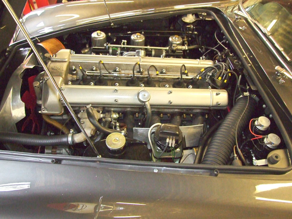 1969 Aston Martin DB6 - Image 3 of 5