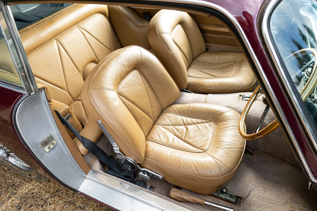 1969 Aston Martin DB6 - Image 19 of 28