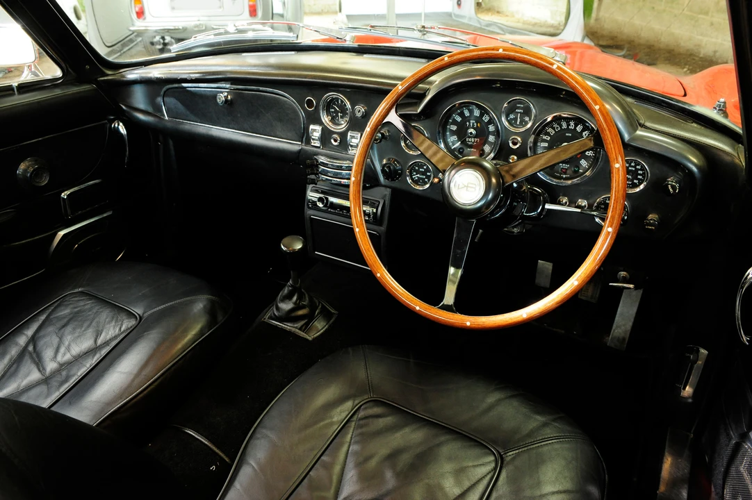 1969 Aston Martin DB6 - Image 10 of 20