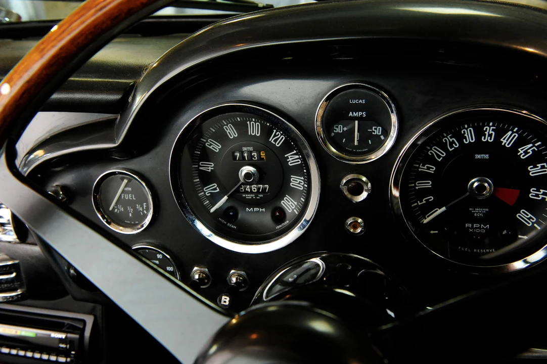 1969 Aston Martin DB6 - Image 7 of 20