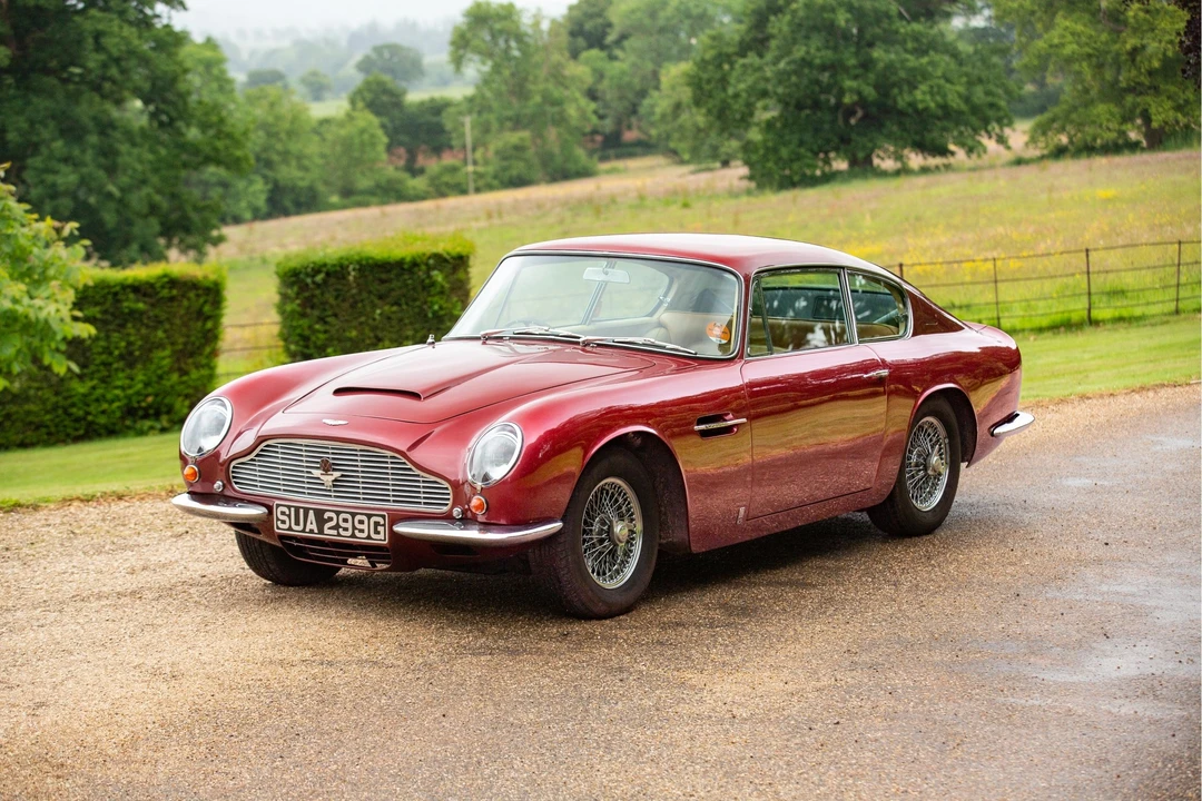 1969 Aston Martin DB6 Vantage - Image 24 of 31