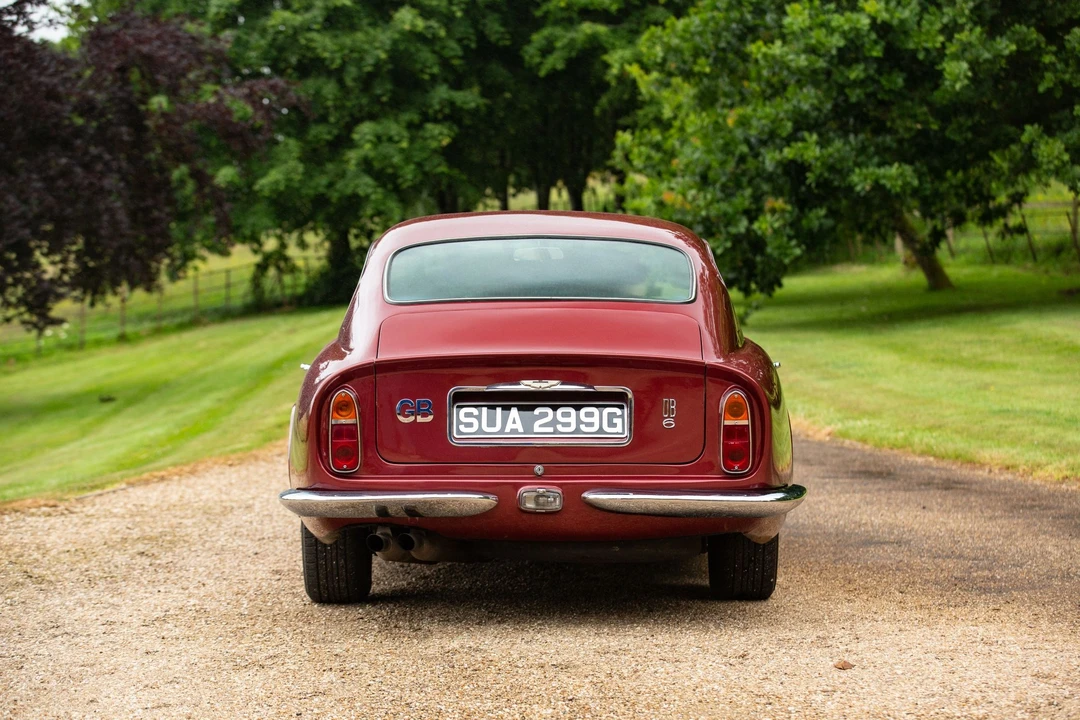 1969 Aston Martin DB6 Vantage - Image 29 of 31