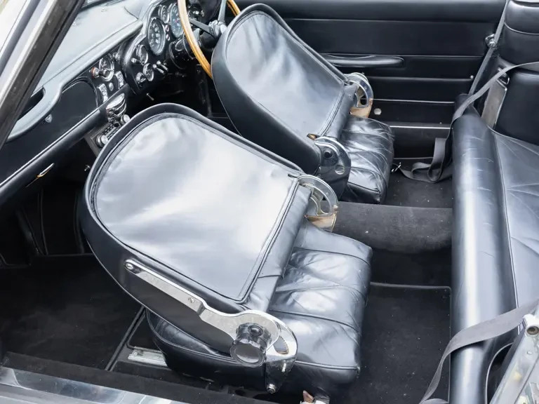 1969 Aston Martin DB6 - Image 28 of 31