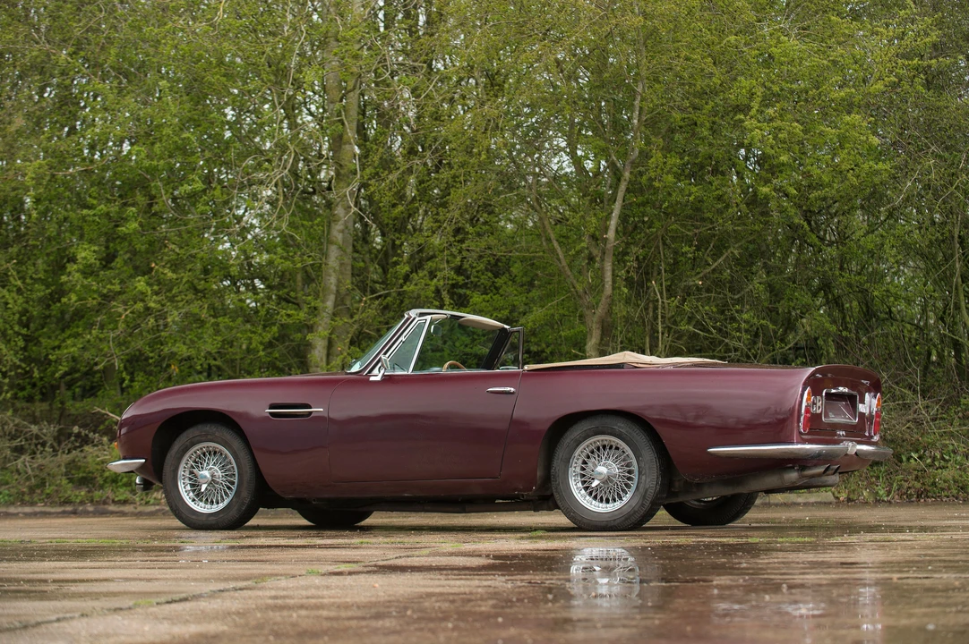 1969 Aston Martin DB6 Volante - Image 12 of 30