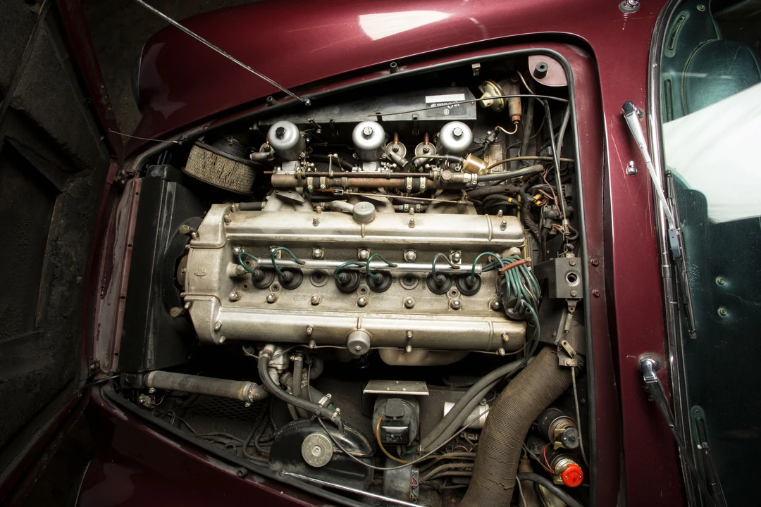 1969 Aston Martin DB6 Volante - Image 27 of 30