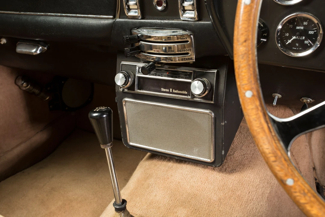 1969 Aston Martin DB6 Volante - Image 7 of 30