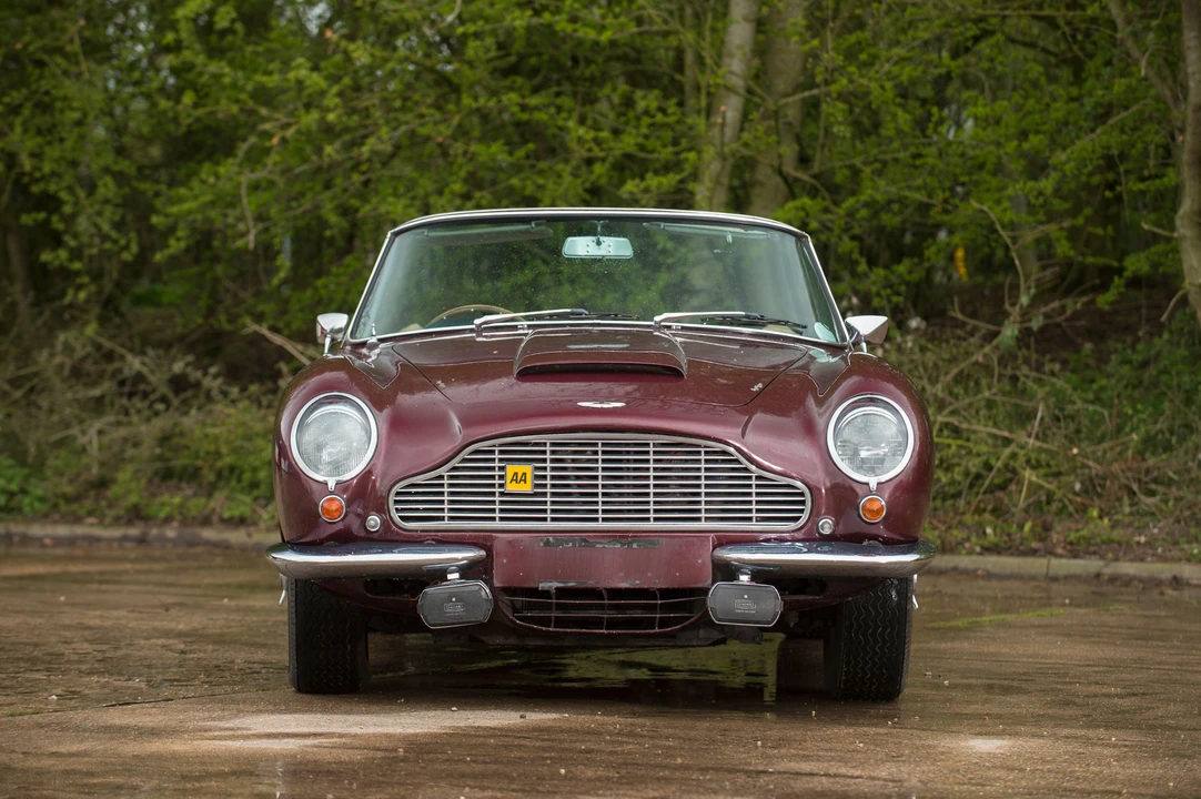 1969 Aston Martin DB6 Volante - Image 14 of 30