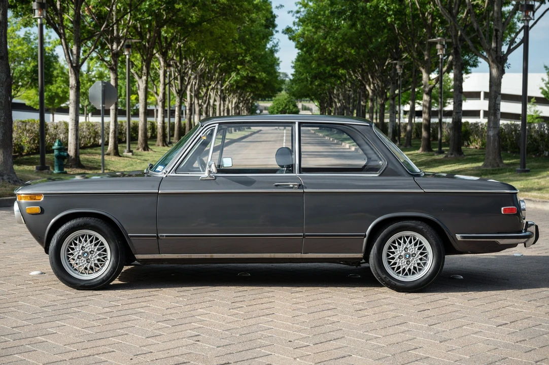 1969 BMW 2002 - Image 8 of 31