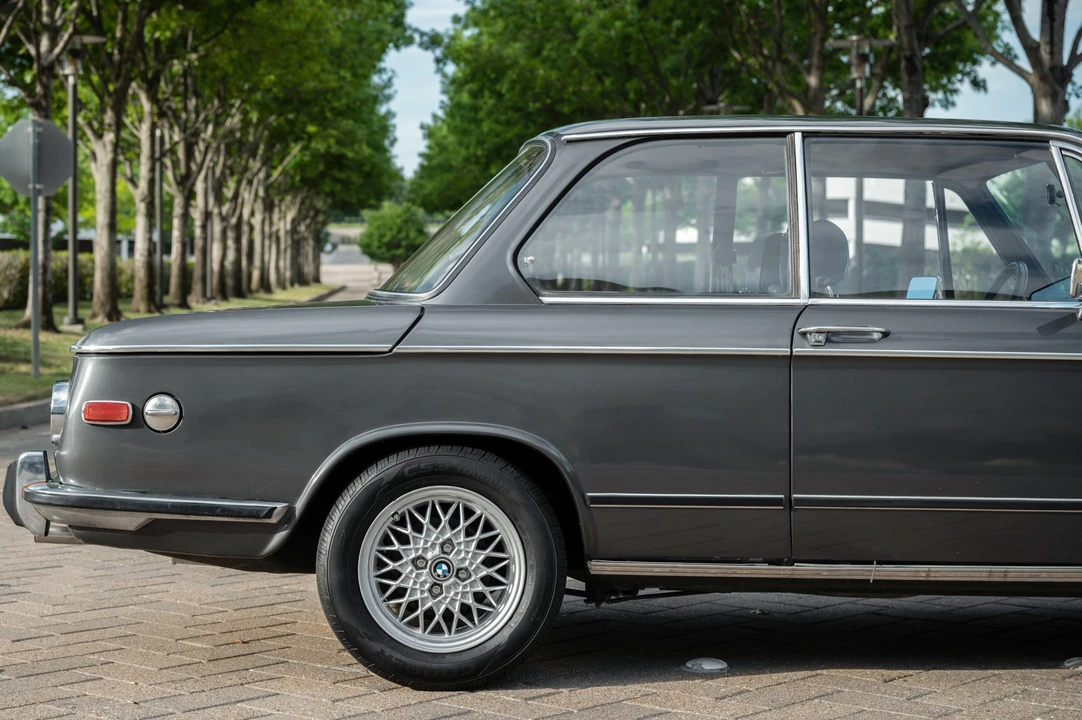1969 BMW 2002 - Image 10 of 31