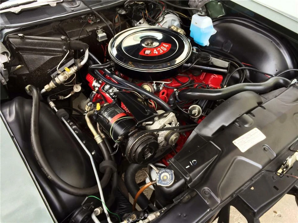 1969 Buick Riviera 2nd Gen - Image 3 of 4