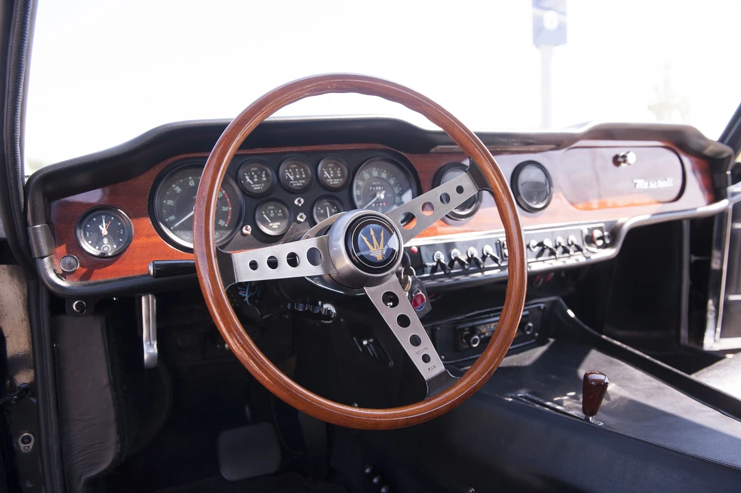 1969 Maserati Mexico - Image 8 of 27