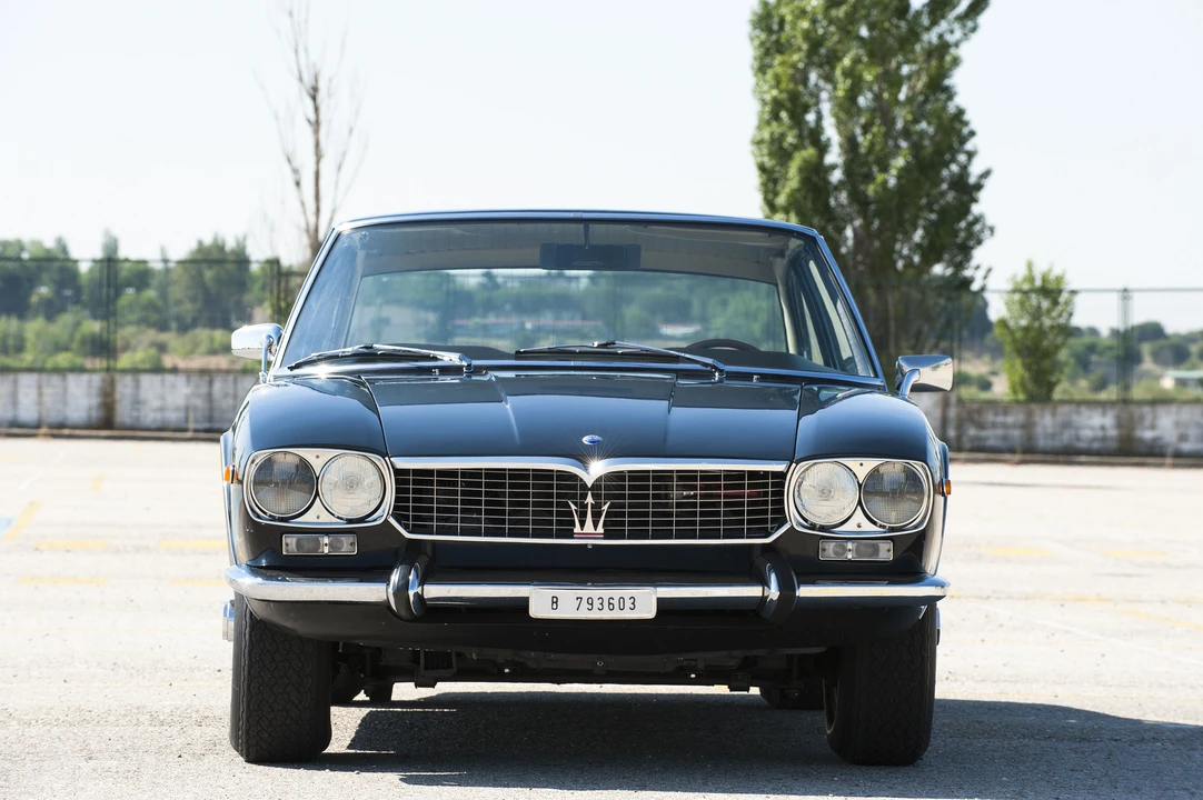 1969 Maserati Mexico - Image 3 of 27
