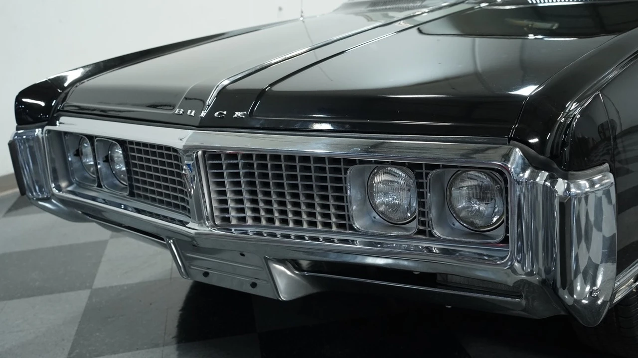 1969 Buick Electra - Image 18 of 21