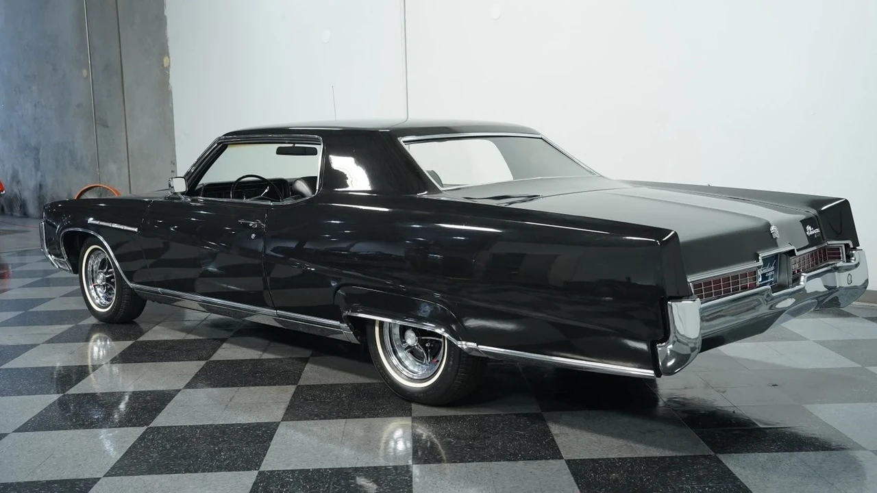 1969 Buick Electra - Image 8 of 21