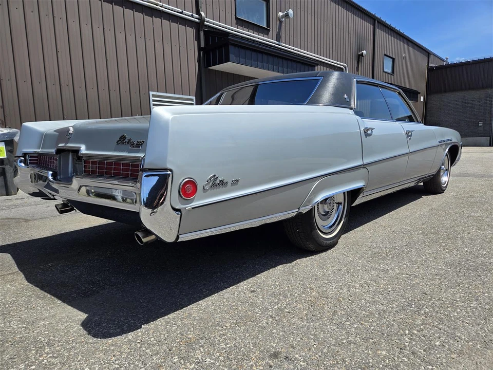 1969 Buick Electra - Image 9 of 24