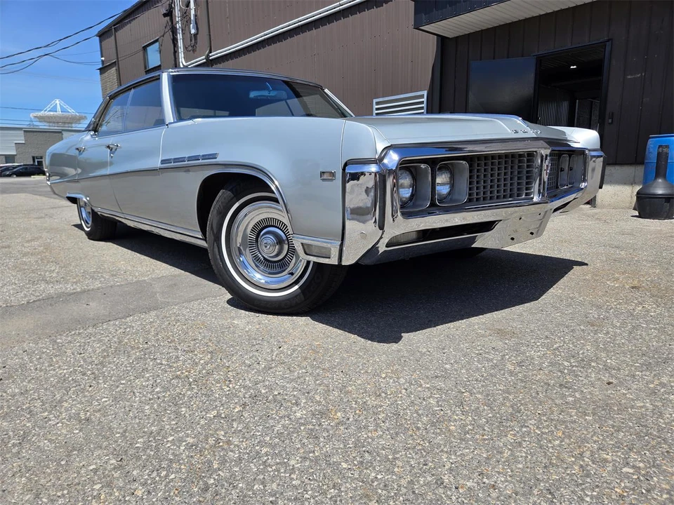1969 Buick Electra - Image 12 of 24