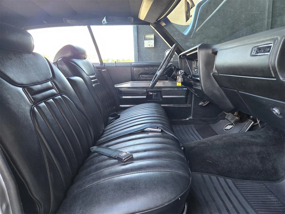 1969 Buick Electra - Image 21 of 24