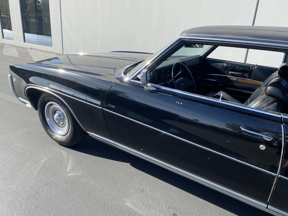 1969 Buick Electra - Image 25 of 31