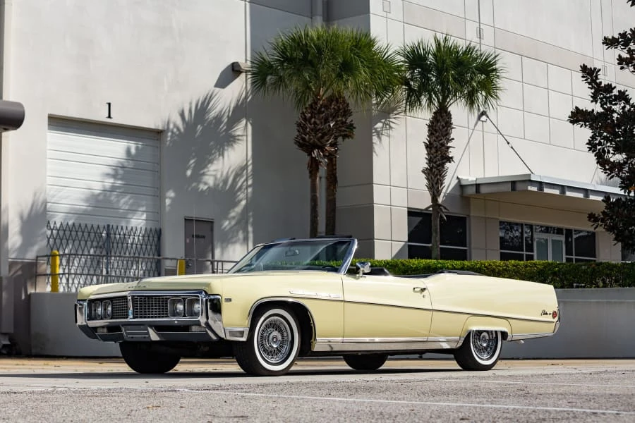 1969 Buick Electra - Image 11 of 12