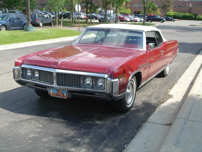 1969 Buick Electra - Image 2 of 2