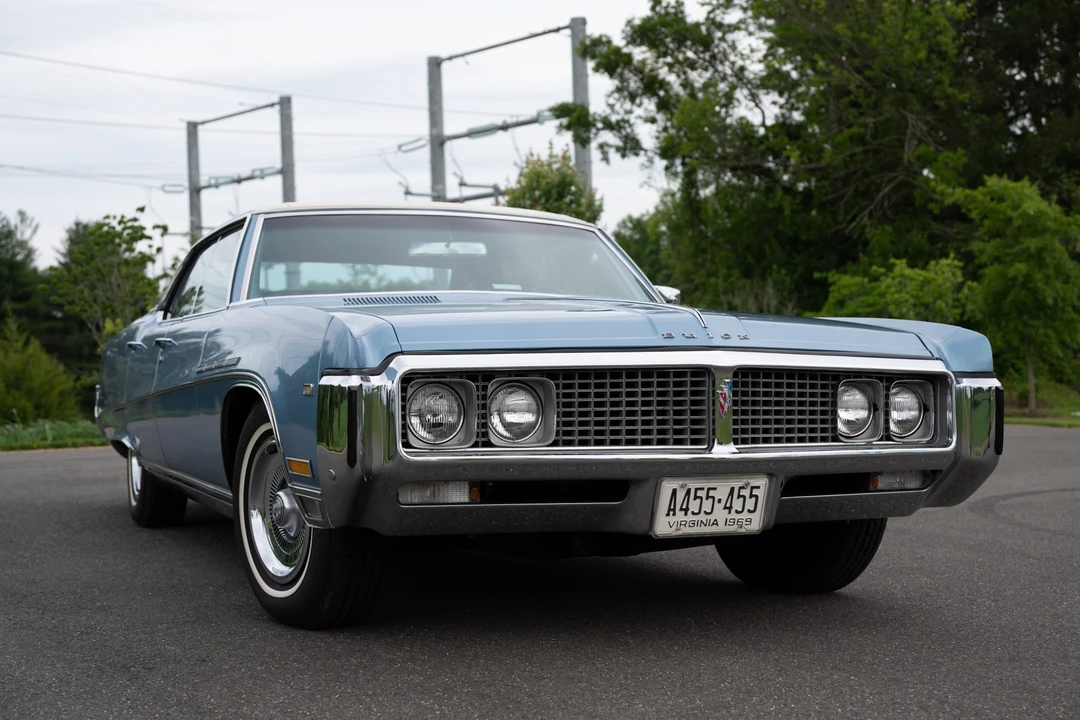 1969 Buick Electra - Image 2 of 31