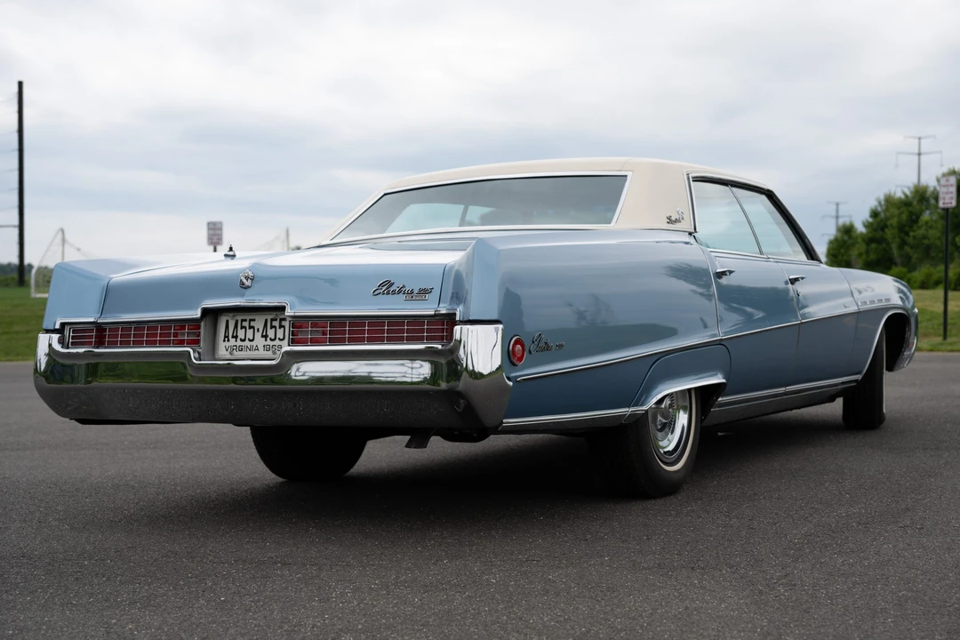 1969 Buick Electra - Image 12 of 31