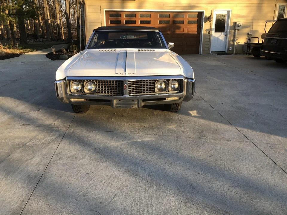 1969 Buick Electra - Image 21 of 31
