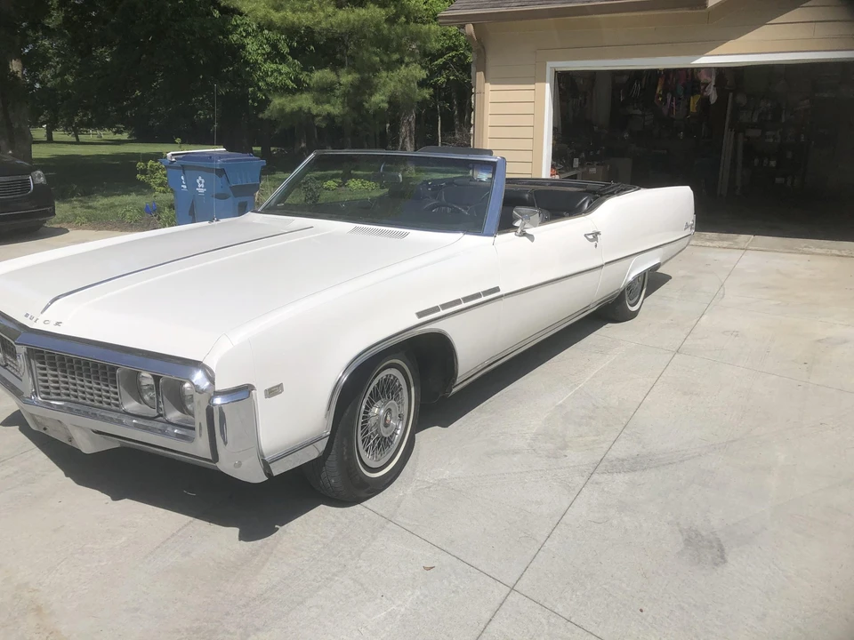 1969 Buick Electra - Image 24 of 31